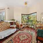 Holiday home Traveller's House *
