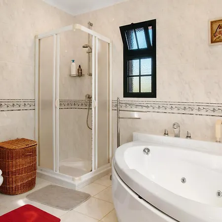 Traveller's House Machico